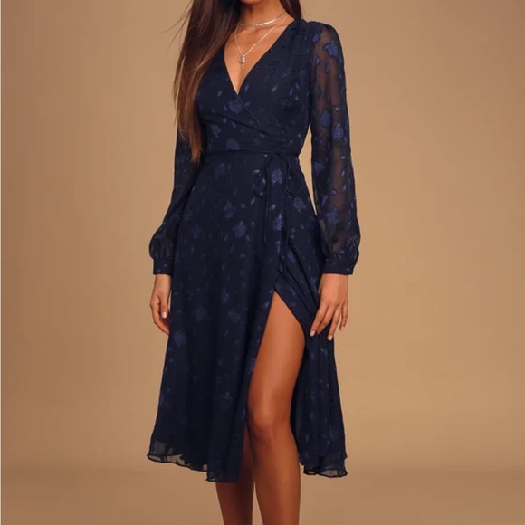 Lulus XS Dress - Picture 1 of 4